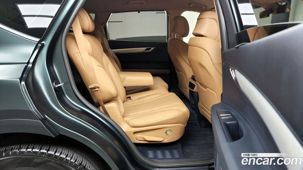 Genesis GV80 2.5T Бензин AWD (08.2021)