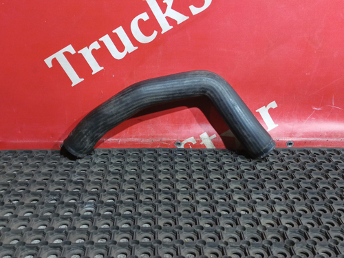 Патрубок радиатора