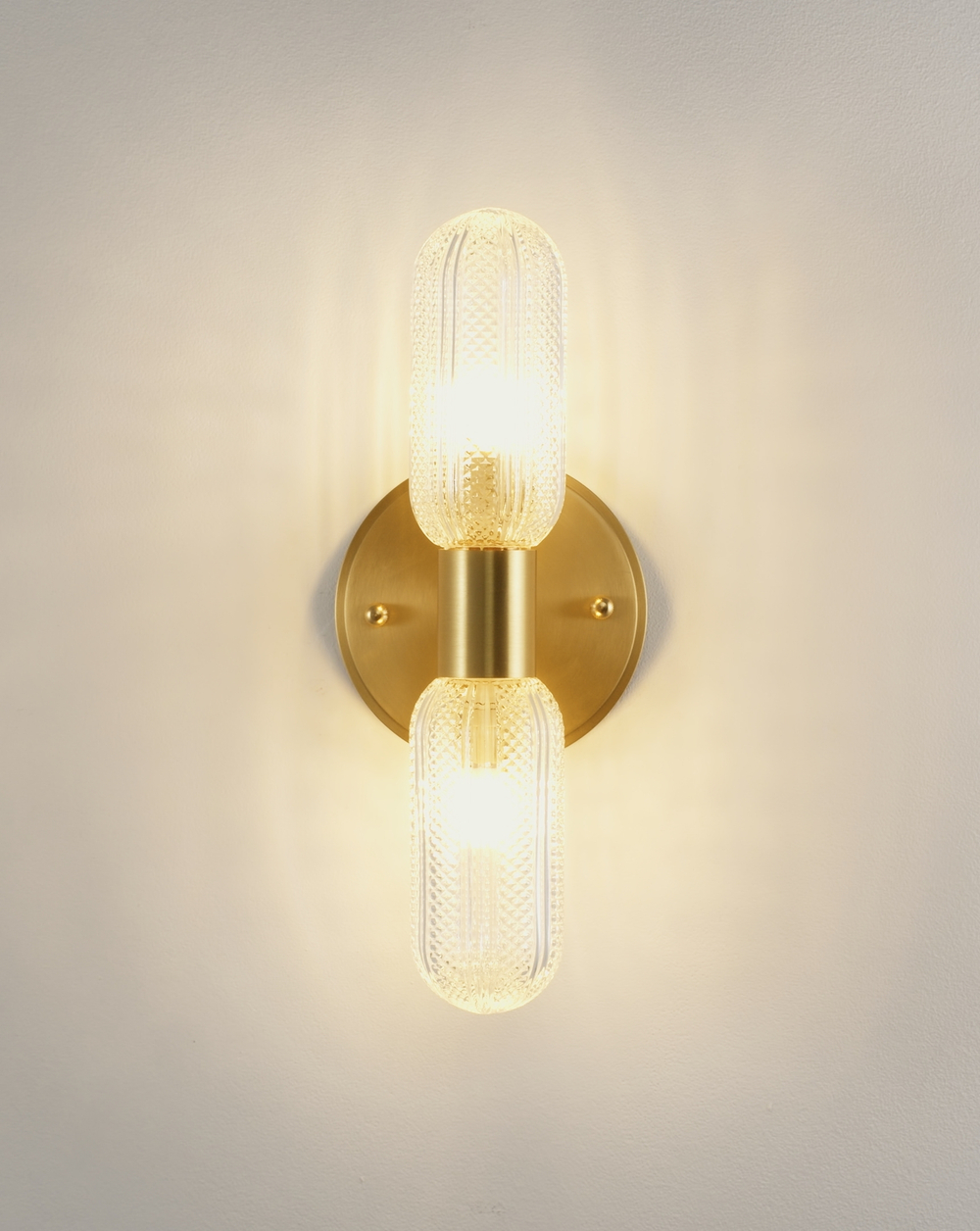 Светильник настенный Moderli V11018-2W Brass