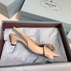 Prada Pumps