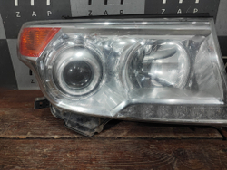 Фара левая + правая комплект, на запчасти Toyota Land Cruiser 200 12-15 Б/У Оригинал 8114560F30