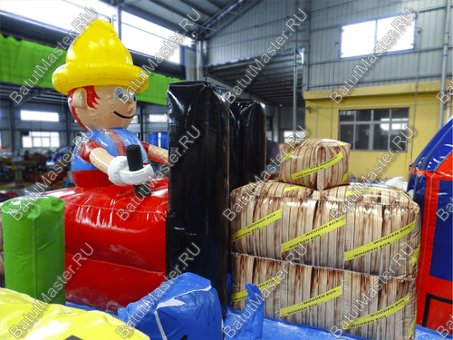 Надувной батут "Весёлая стройка" 12*4*6.6 м