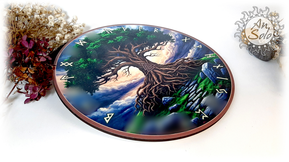 Алтарь "Древний ясень"