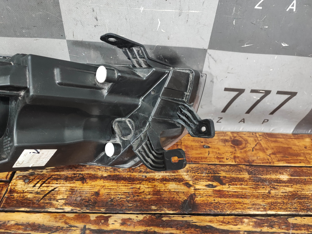 Фара левая LADA Granta 18-нв Б/У Оригинал 8450100857