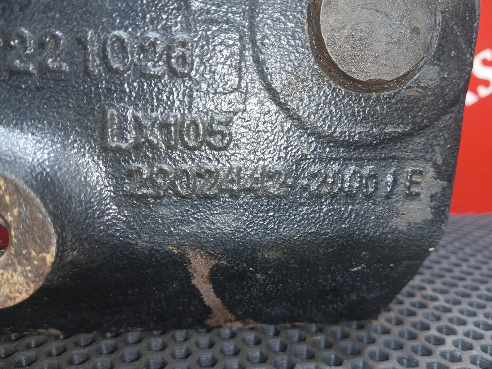 Кронштейн рессоры передней правый 2023г.