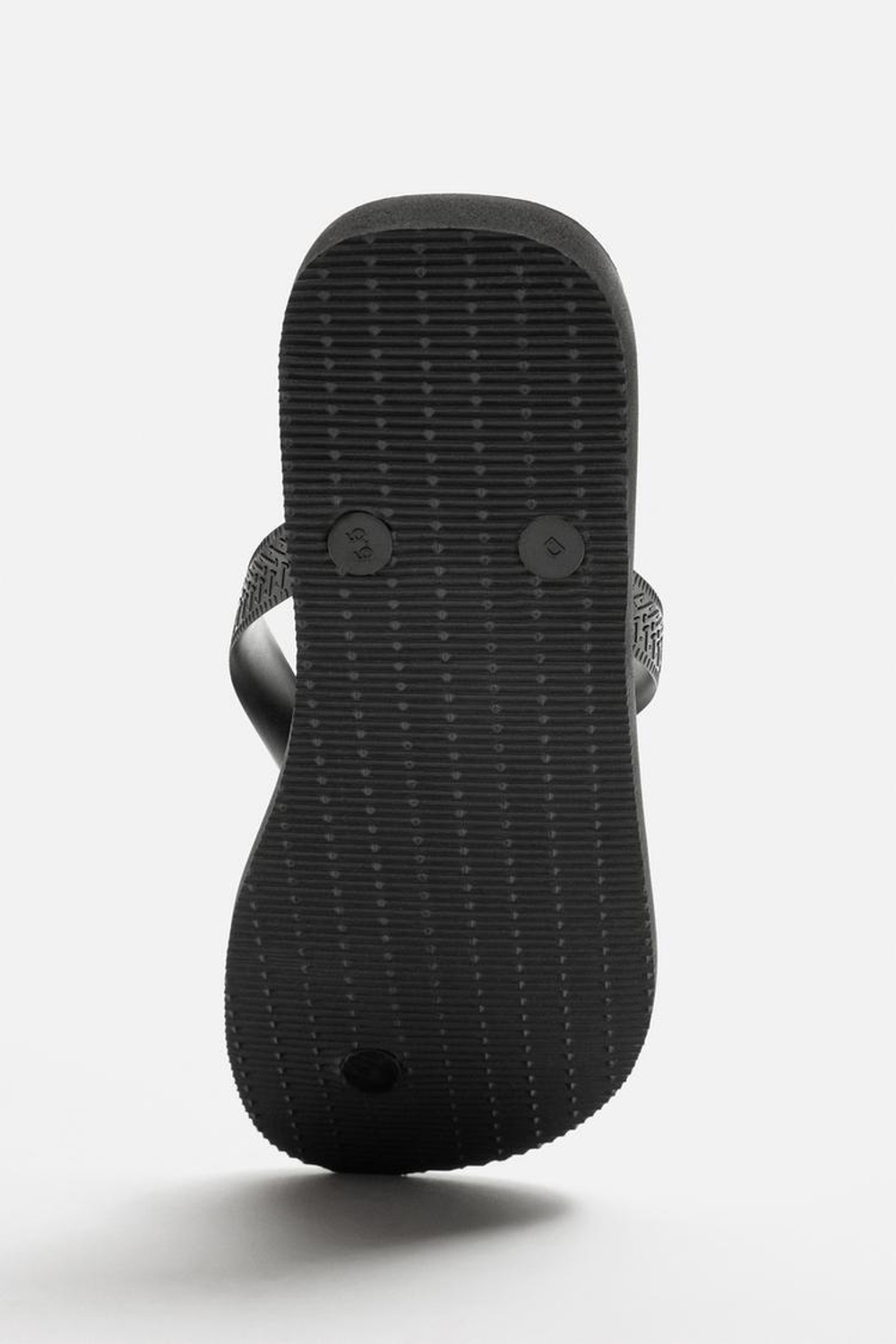 ZARA X HAVAIANAS ® САНДАЛИИ, ЧЕРНЫЙ