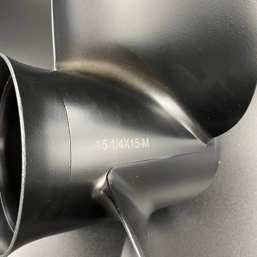 Гребной винт Yamaha 150-300, F150-F275, F300B (3x15-1/4x15) (УЦЕНКА, НЕТ КОРОБКИ)