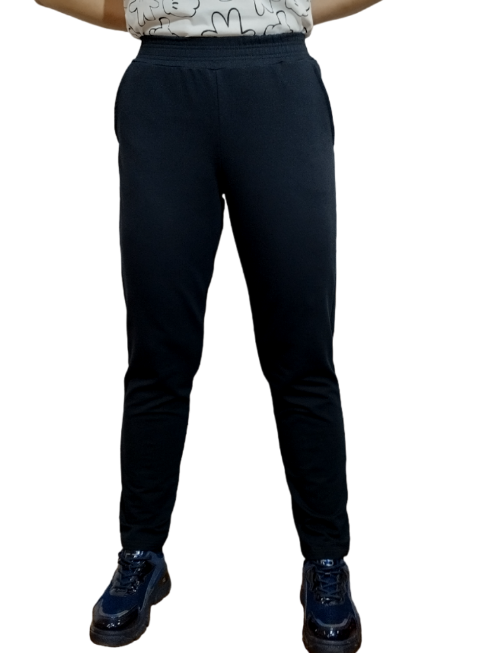 21521 Брюки женские прямые черно-синий (60)