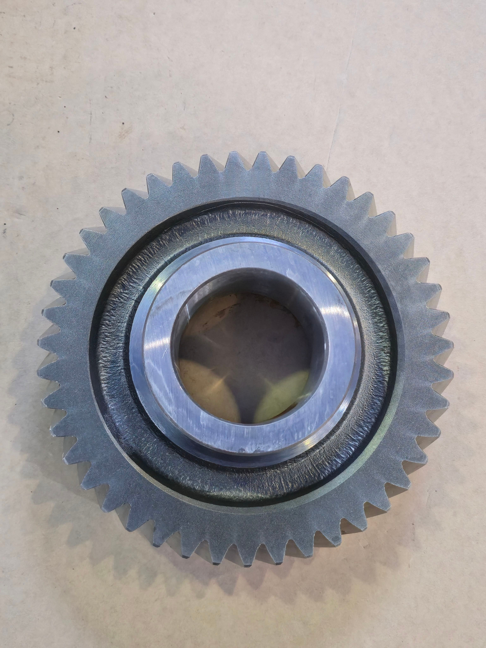 Шестерня КПП ЯМЗ-239 5-й передачи вала промежуточного АВТОДИЗЕЛЬ