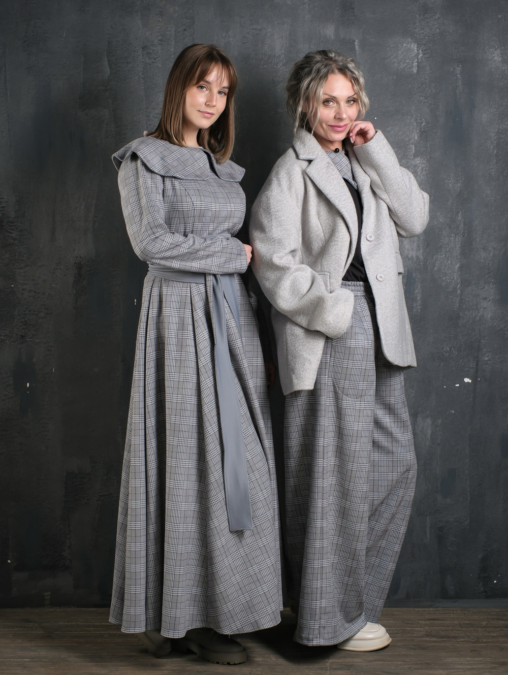 Платье с кушаком /серо-голубая клетка