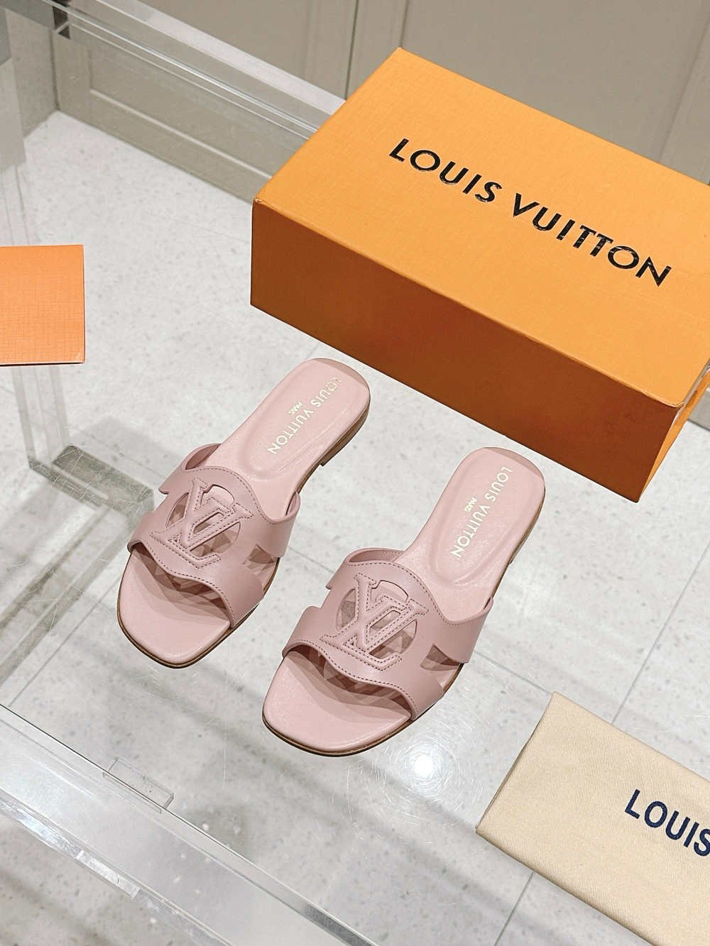 Louis Vuitton Isola Flat Mule