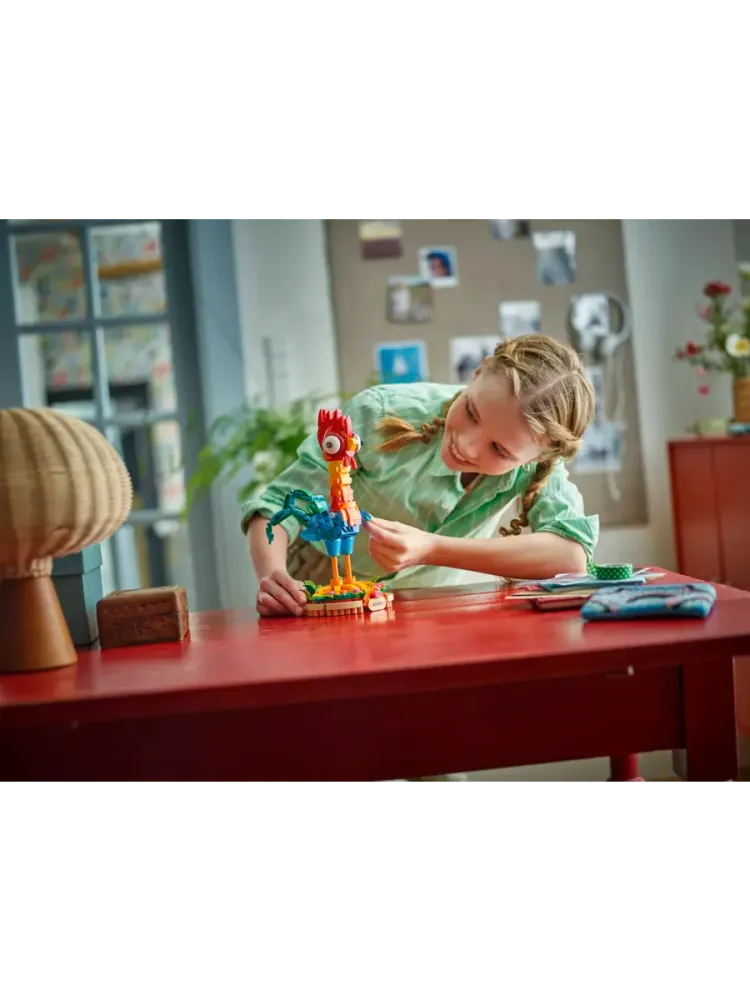 Конструктор Disney 43272 Петух Хей-Хей
