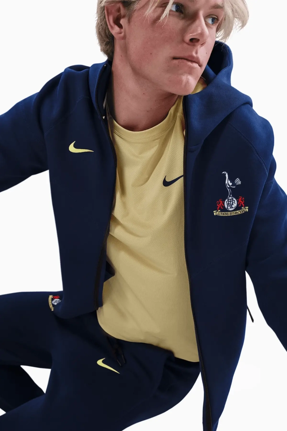 Кофта Nike Tottenham Hotspur 25/26 Tech Windrunner - темно-синий