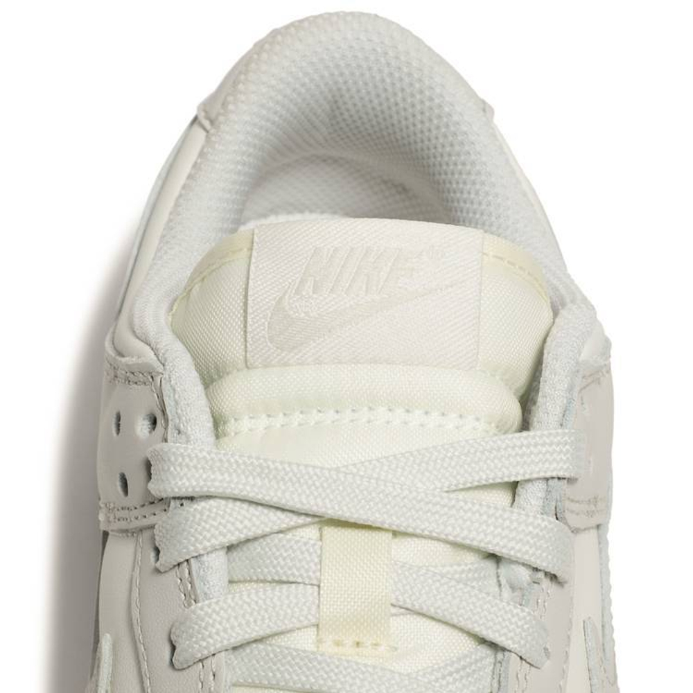 Кроссовки Nike Dunk Low Light Bone (Женская размерная сетка)