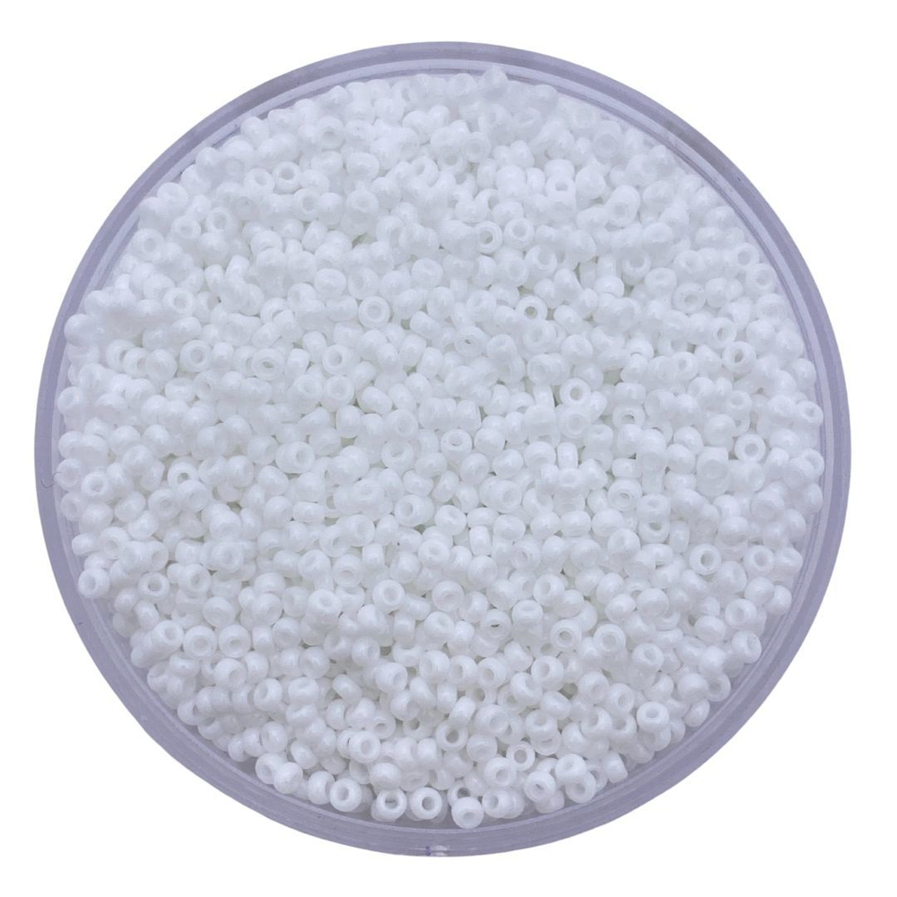 Miyuki Seed Beads 11/0 White Opaque SB0402
