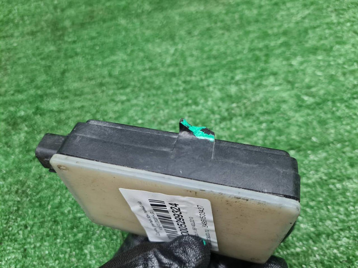 Датчик слепых зон левый Kia K5 (2019-н.в.)