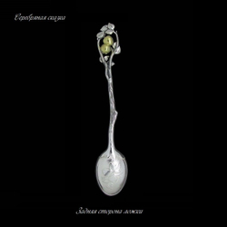 Ложка Яблоня