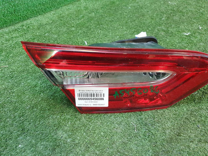 Фонарь левый внутр Toyota Camry XV70 17-нв галоген