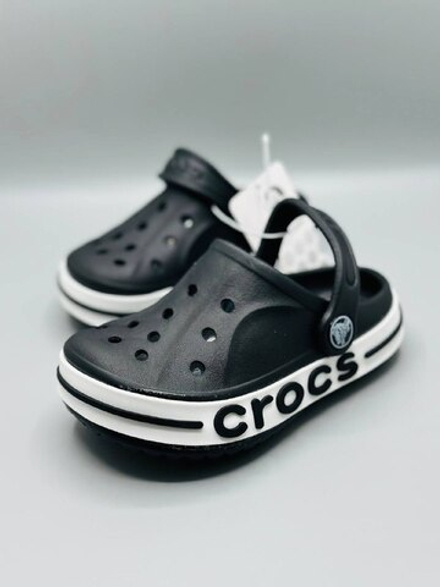 Детские яркие кроксы Crocs