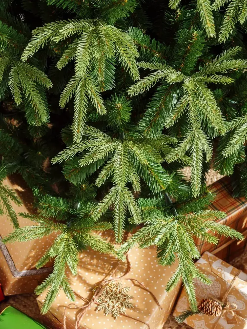 Искусственная ель "Форесто" (Литая+пвх) от 1,2 м до 2,4 м