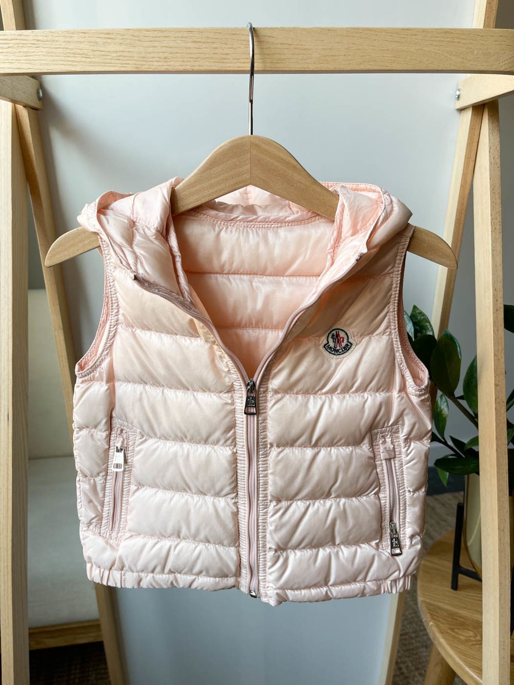 Жилет Moncler