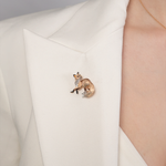 Брошь «Лисица» из красного золота с эмалью