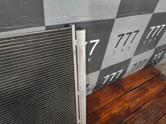 Радиатор кондиционера Mercedes E W213, C W205 БУ Оригинал A0995000454