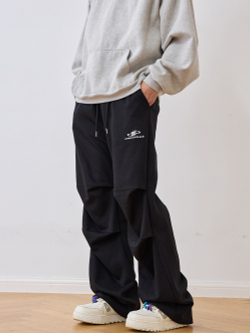 Штаны HARSHandCRUEL Pleated Sweatpants
