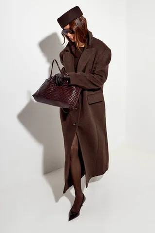 Пальто с шерстью прямого кроя цвета шоколад