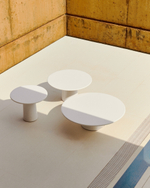 Журнальный столик Albanella из цемента с глянцевой белой отделкой Ø85 см