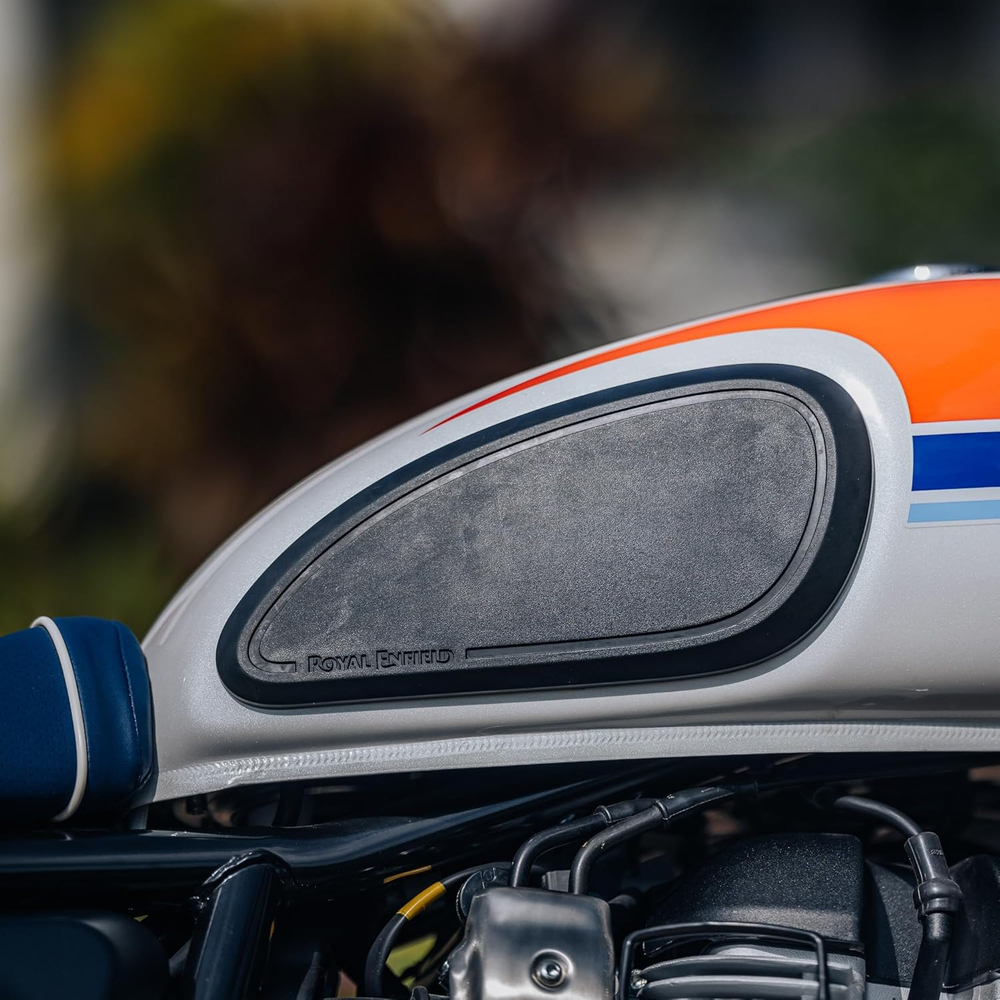 Накладки на бак Royal Enfield Black Tank Pads Bear 650 Interceptor 650, 1990535