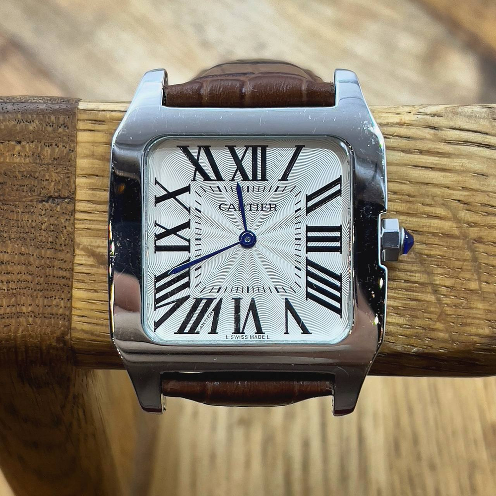 Часы Cartier