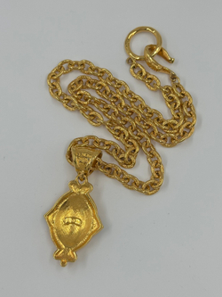 Кулон Fendi