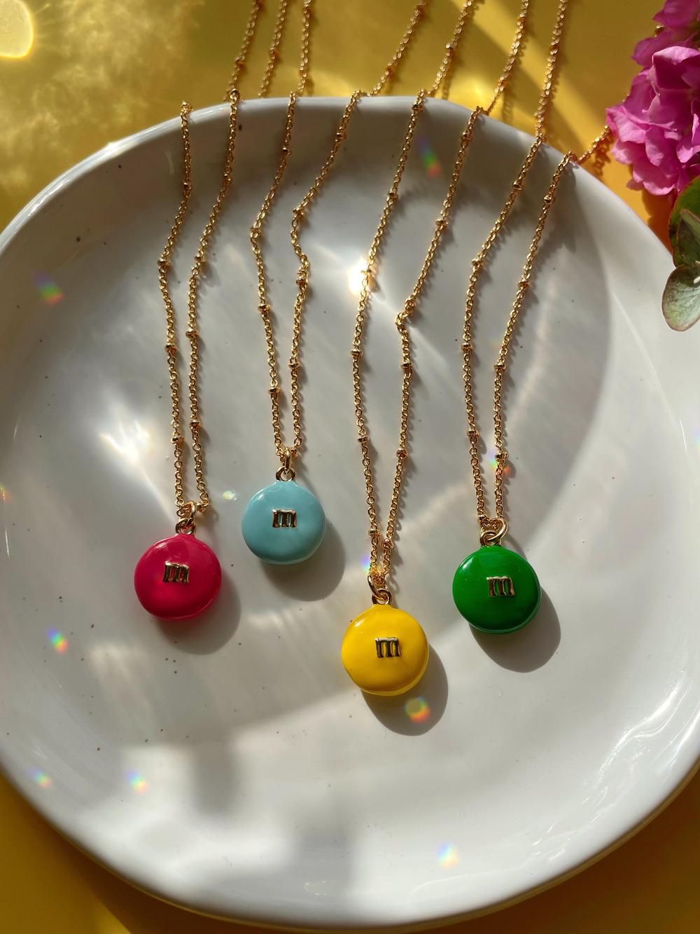 Цепочка M&M