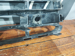 Решетка переднего бампера VW Touareg 2 10-14 Б/У Оригинал 7P6853666A