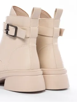 Зимние ботинки на высокой платформе