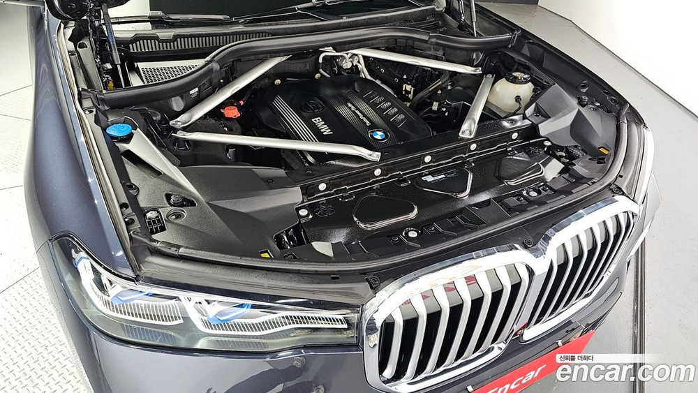 BMW X7 (G07) xDrive 30d M Sports 6-и местный (08.2019)