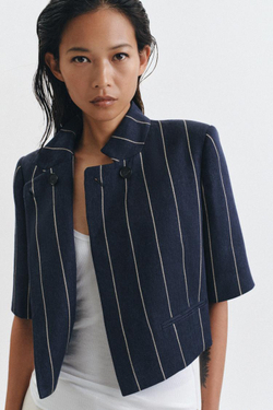 ZARA УКОРОЧЕННАЯ КУРТКА В ПОЛОСКУ ИЗ ЛЬНА — ZW COLLECTION, МОРСКОЙ СИНИЙ