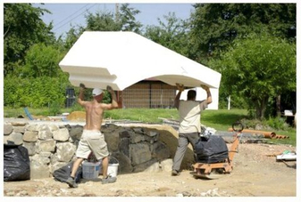 Дом из пенопласта.