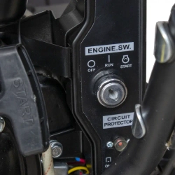 HUTER SGC 4000B снегоуборщик бензиновый 6.5 л.с. ковш 56 см, выброс 13 м, 4 вперед/2 назад 70/7/13