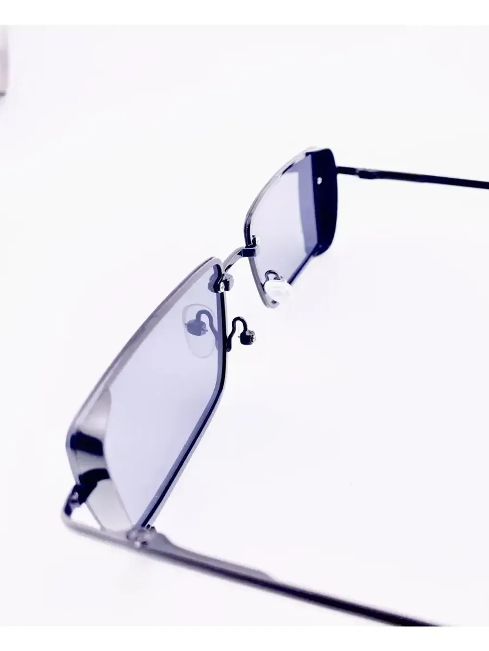 Солнцезащитные очки с поляризацией