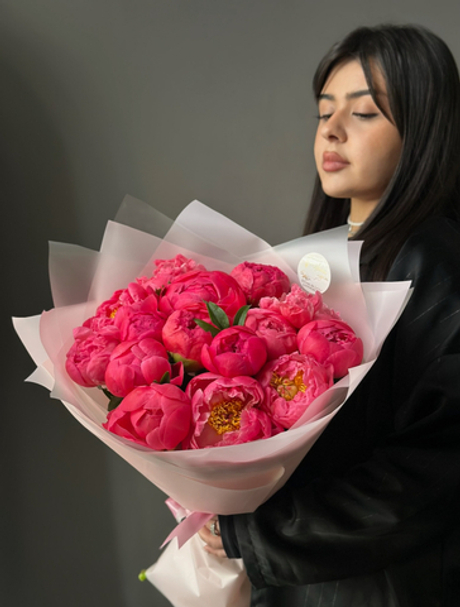 Пионы в букете «Coral Charm» (Голландия)