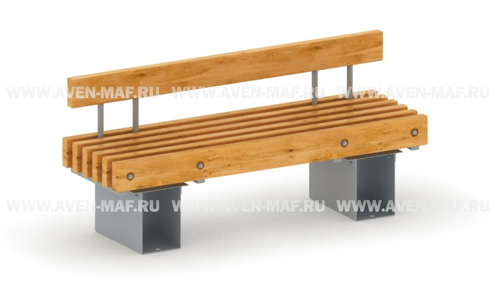Скамейка на металлическом каркасе