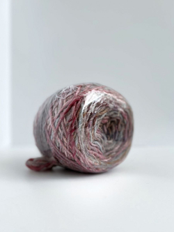 Трикотажная пряжа для вязания SPARK деграде шишибрики