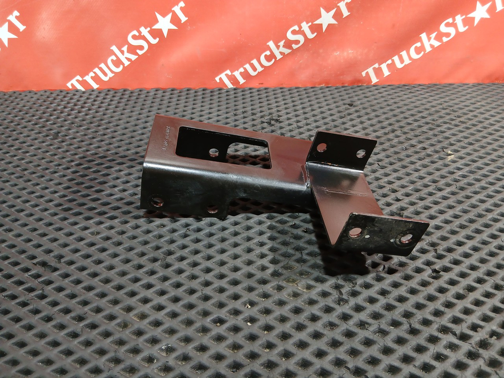 Кронштейн бочка ГУРа 2023г.