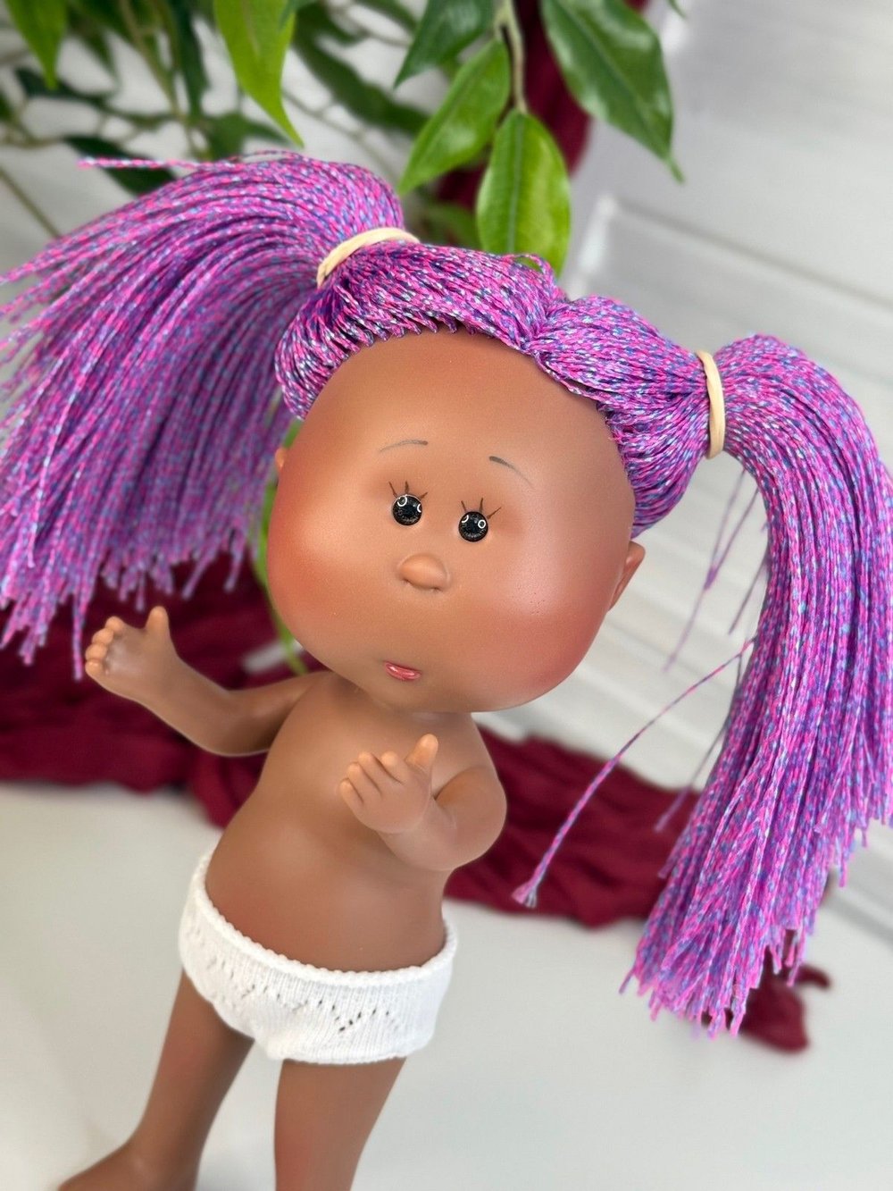 Кукла Nines виниловая 23см Little Mia без одежды (3199WN5A1)