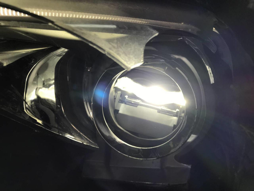 Битая Фара левая Toyota Fortuner 2 (2015-2020) LED