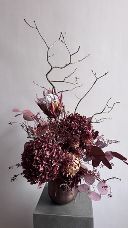 Композиция в кашпо Сентера L