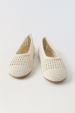 ZARA БАЛЕТКИ С ПЕРФОРАЦИЕЙ, ЭКРЮ