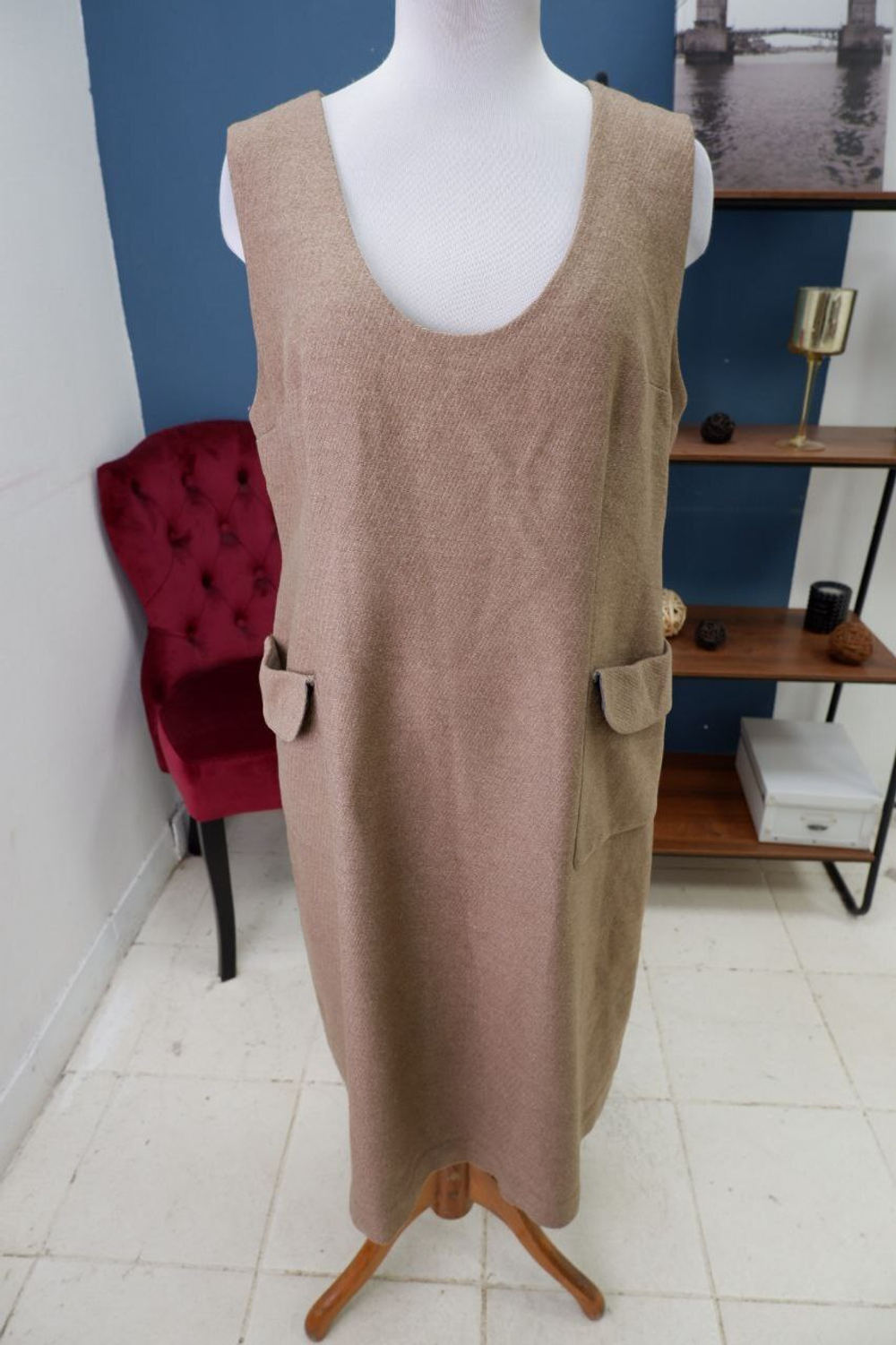 Платье светлое 52-54 размер